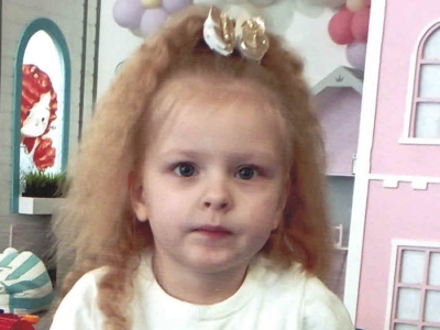 Саша Янковская, 7 лет